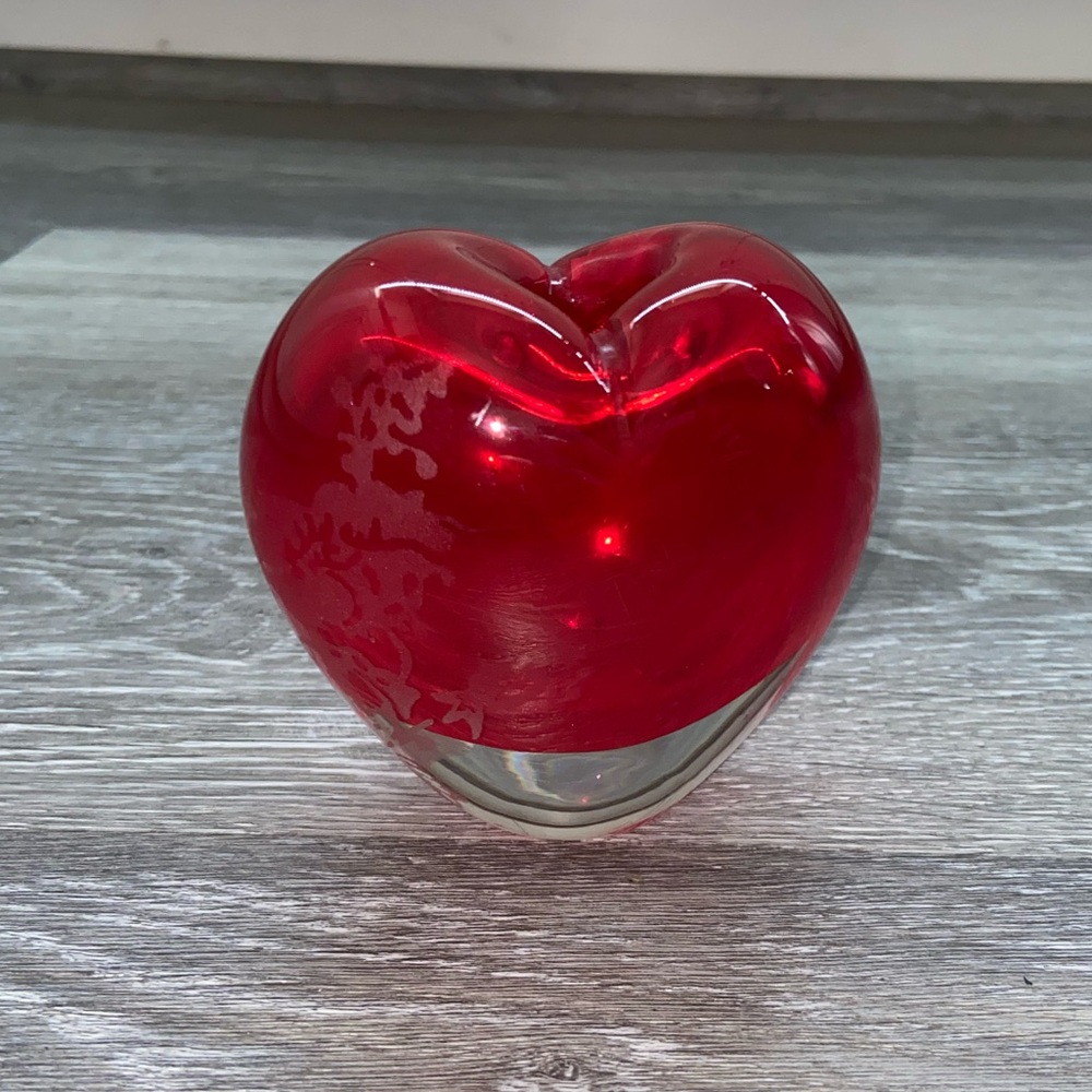 COBALT Red / CLEAR HEART GLASS PAPERWEIGHT/PEN HOLDER Etched Design Heart Shaped